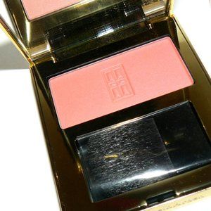 Elizabeth Arden 02 Sweet Peach Radiant Blush